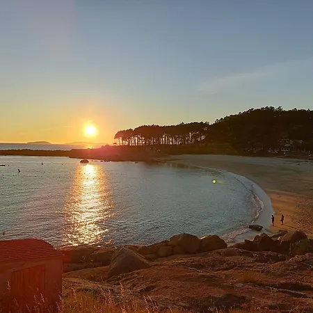 Appartement Piso Vacacional En La Playa De Rodeira à Cangas Extérieur photo